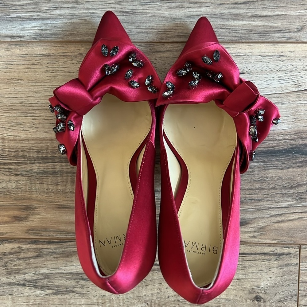Alexandre Birman Burgundy Pointed Toe Heels Size 36 - Picture 2 of 8